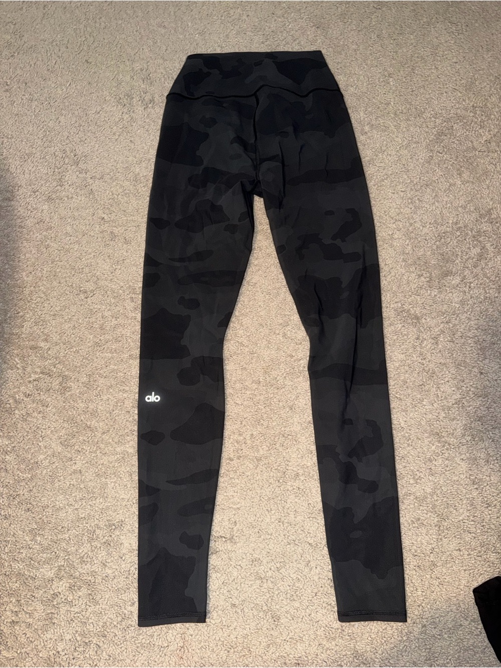 AUTHENTIC ALO Yoga Black Camo High-Waist Leggings